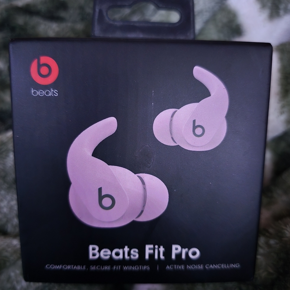 Beats Git Pro Earbuds